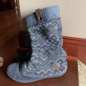 Sorel Womens boots size 10